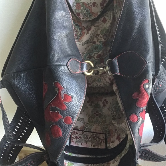 Handbag - Picture 3 of 8